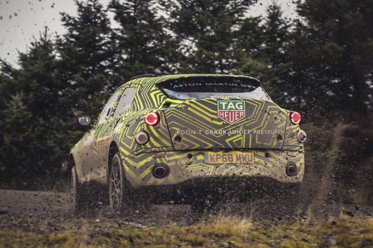2020 Aston Martin DBX resim galerisi (30.12.2018)