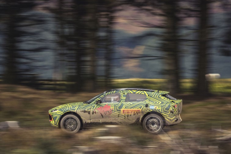2020 Aston Martin DBX resim galerisi (30.12.2018)