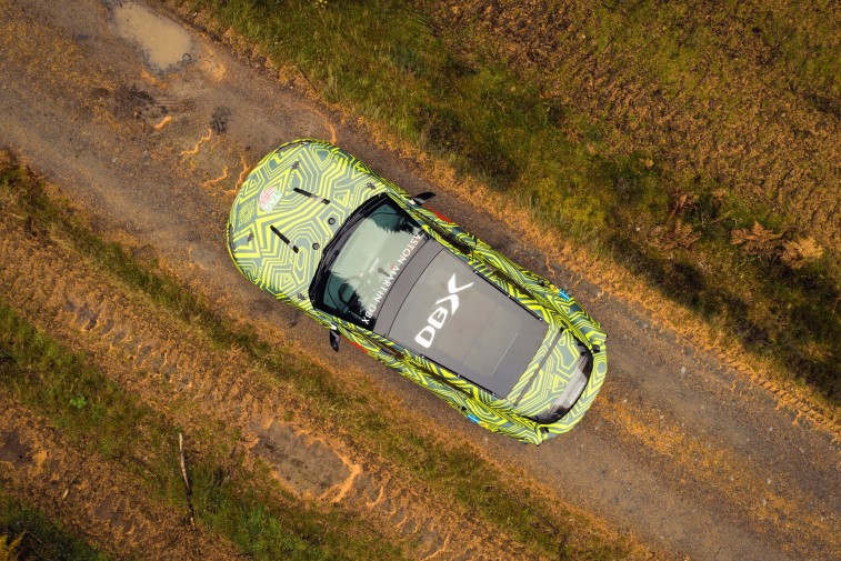 2020 Aston Martin DBX resim galerisi (30.12.2018)