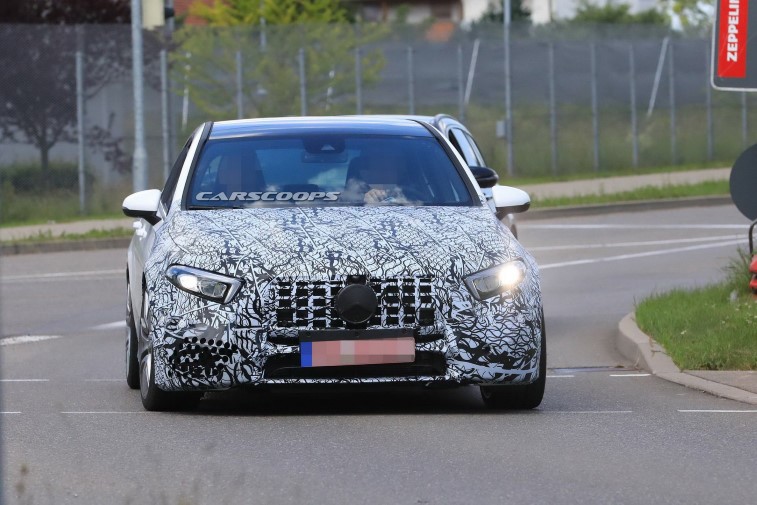 Mercedes-AMG A45 ve A45 S resim galerisi (02.01.2019)