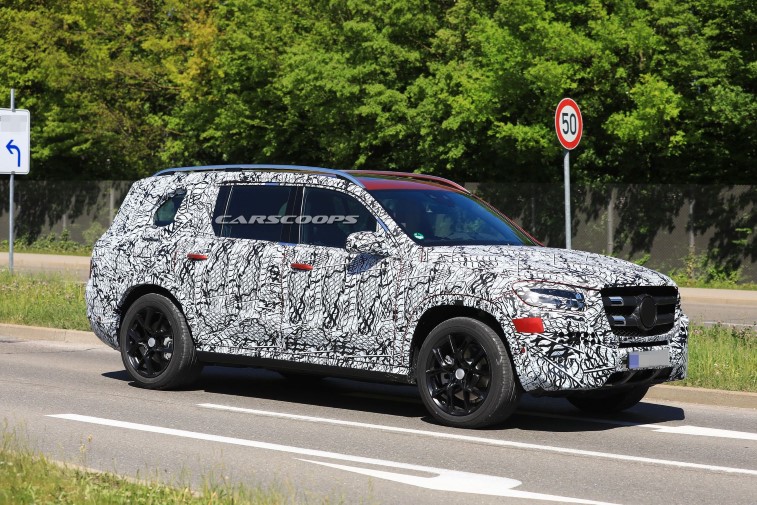 2020 Mercedes-Benz GLS resim galerisi (07.01.2018)