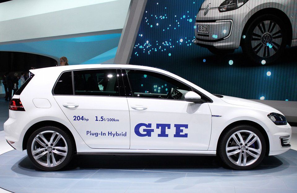 YEN VOLKSWAGEN GOLF GTE CENEVRE RESM GALERS