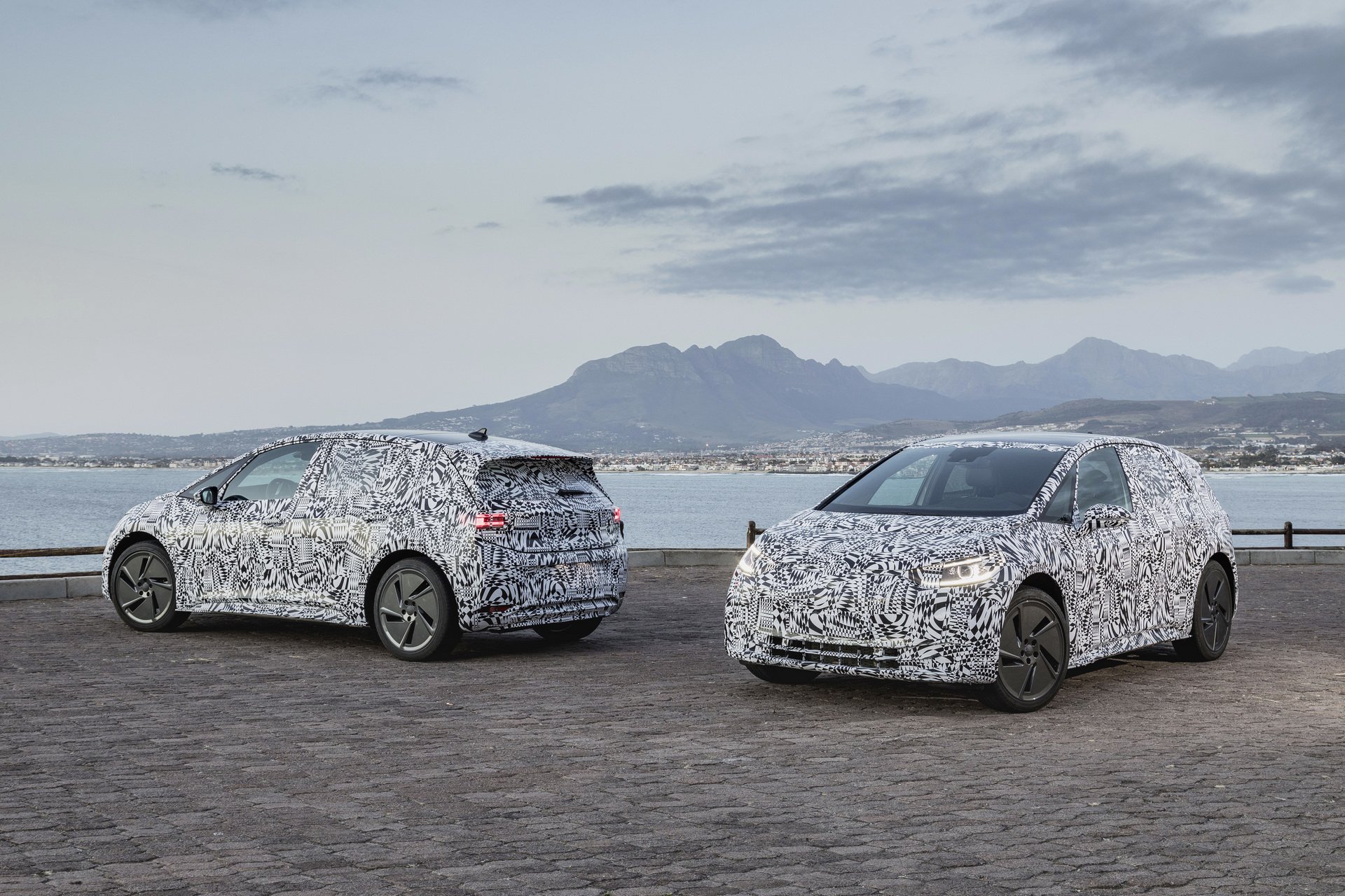 2020 Volkswagen I.D. Neo resim galerisi (13.01.2018)