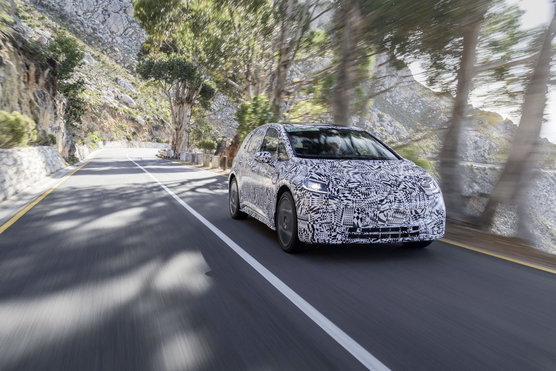 2020 Volkswagen I.D. Neo resim galerisi (13.01.2018)