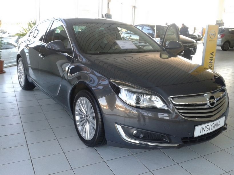 YEN 2014 MAKYAJLI OPEL NSGNA SATITA RESM GALERS