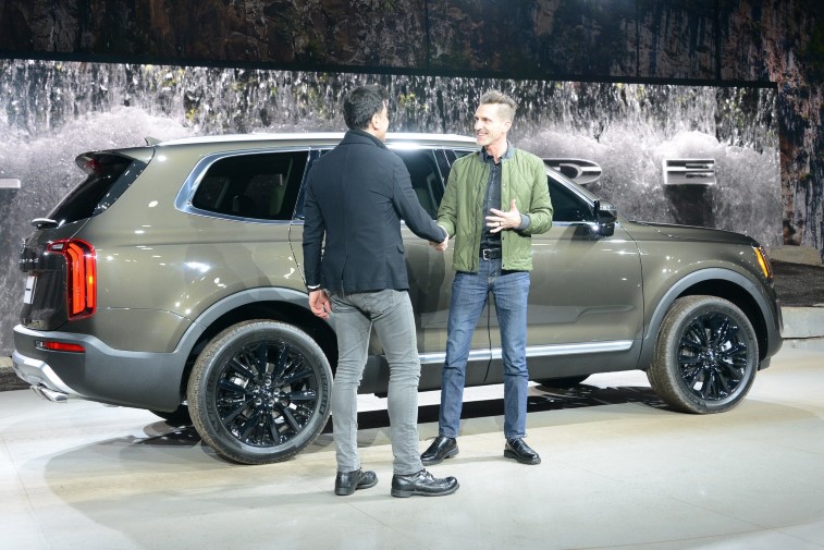 2020 Kia Telluride SUV resim galerisi (16.01.2018)