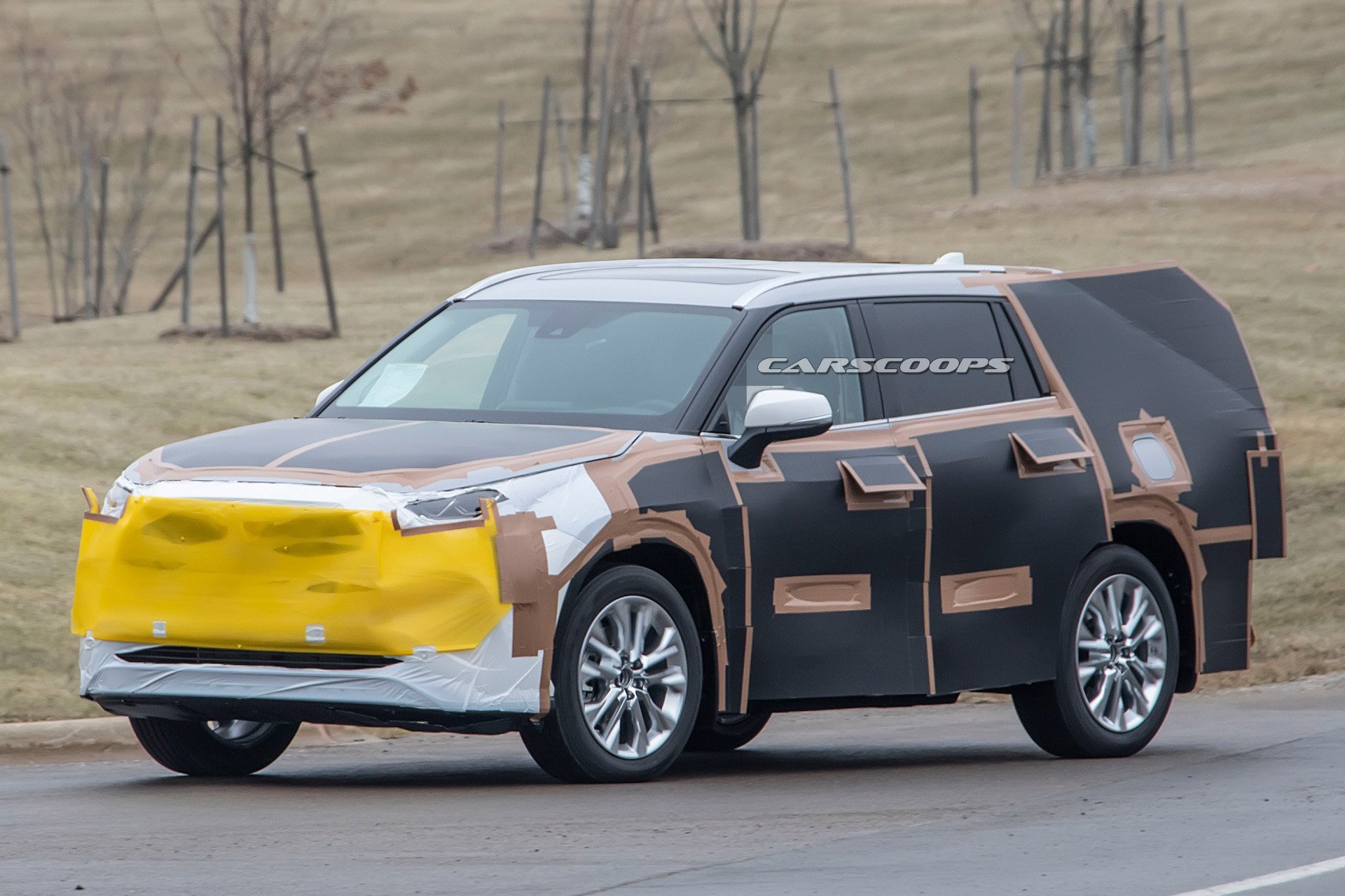 2020 Toyota Highlander resim galerisi (17.01.2018)