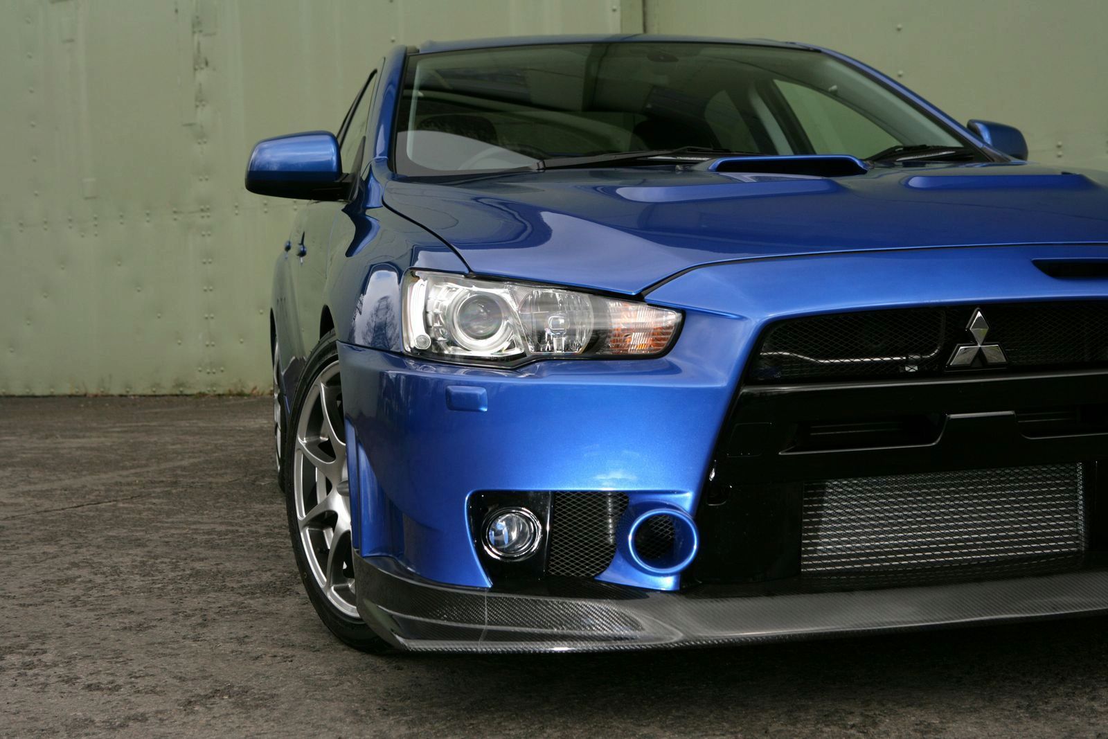 MTSUBSH LANCER EVO X GALER