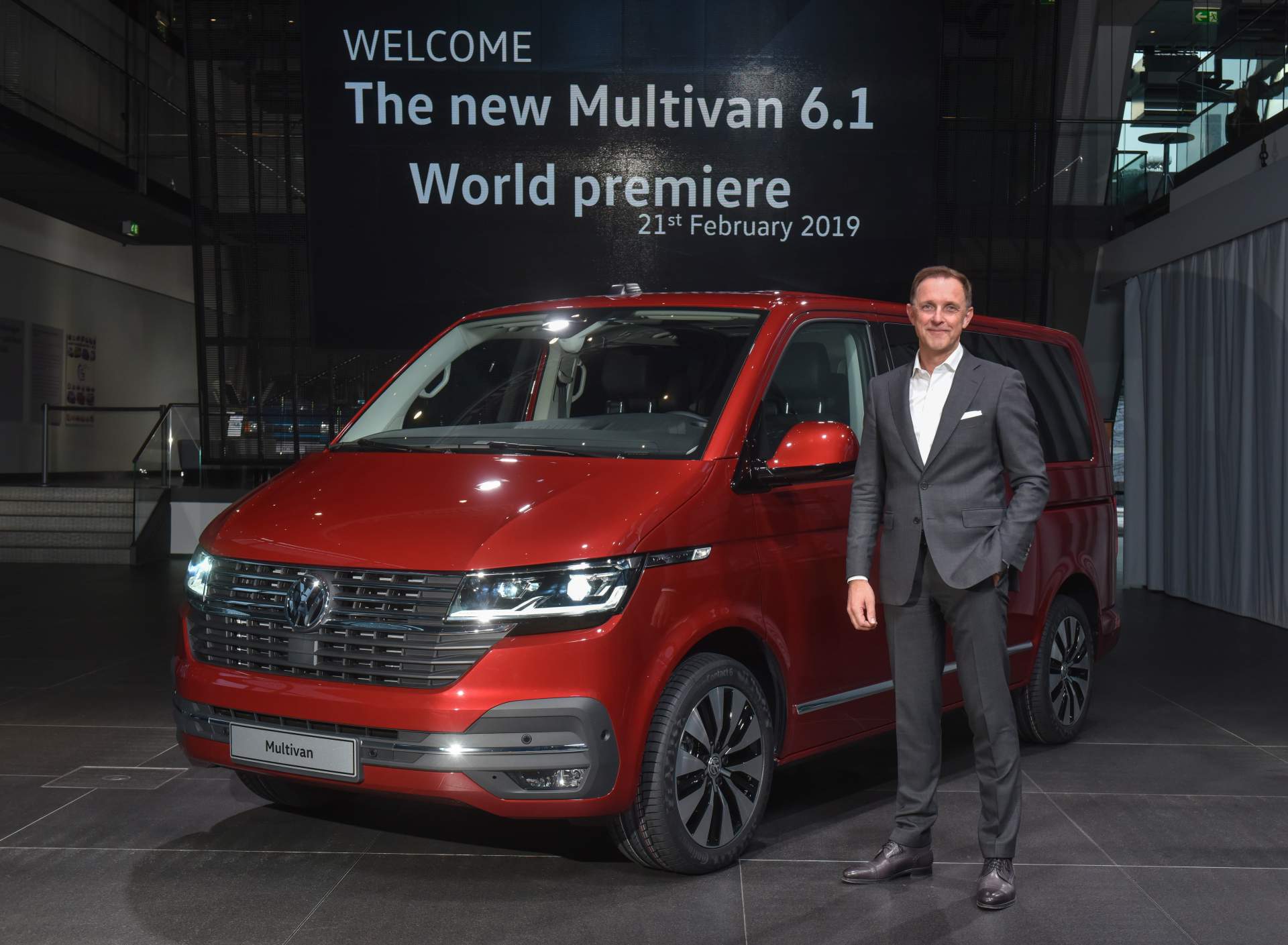 2019 VW Multivan 6.1 resim galerisi (24.02.2019)
