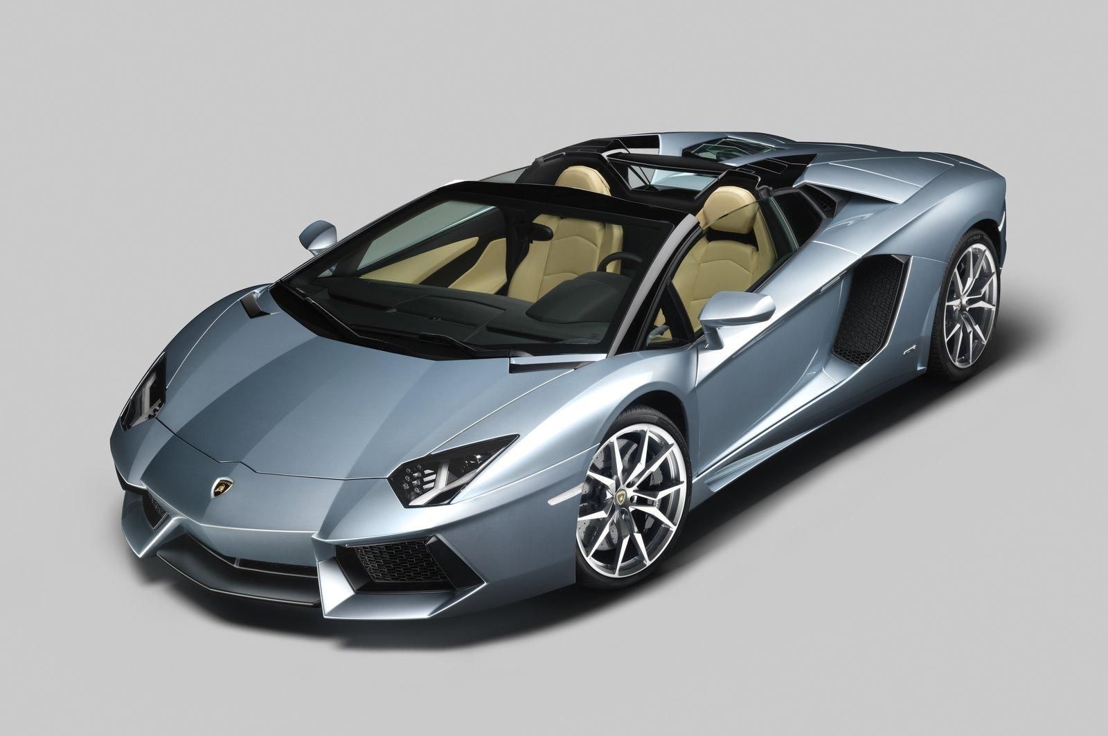 LAMBORGHN AVENTADOR ROADSTER GALER