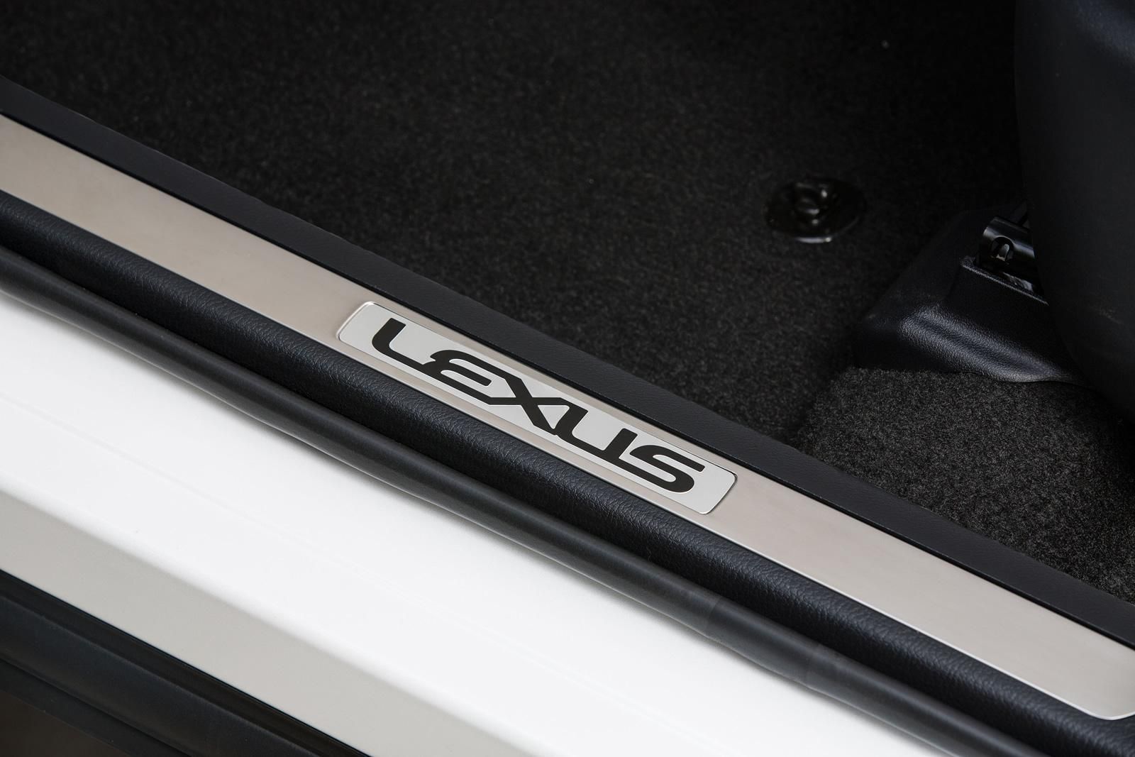 YEN 2015 LEXUS NX DETAYLI RESM GALERS