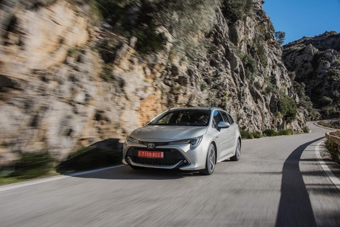 2019 Toyota Corolla resim galerisi (25.02.2019)