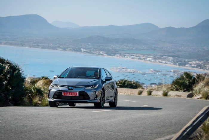 2019 Toyota Corolla resim galerisi (25.02.2019)