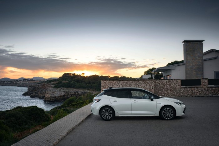2019 Toyota Corolla resim galerisi (25.02.2019)
