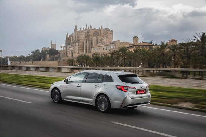 2019 Toyota Corolla resim galerisi (25.02.2019)