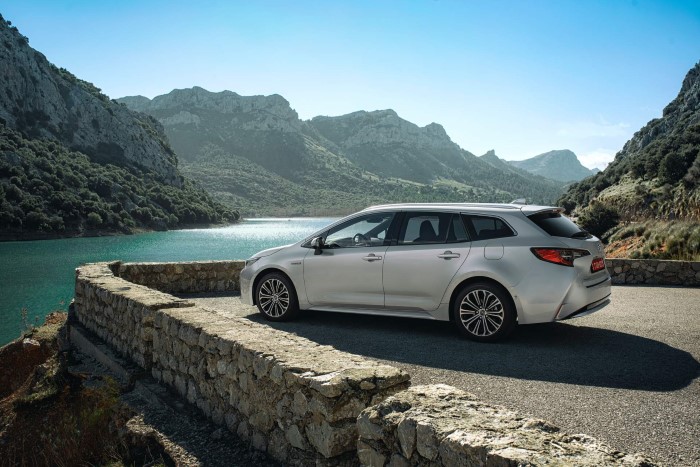 2019 Toyota Corolla resim galerisi (25.02.2019)