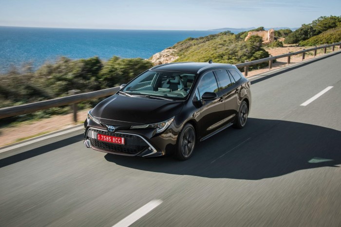 2019 Toyota Corolla resim galerisi (25.02.2019)