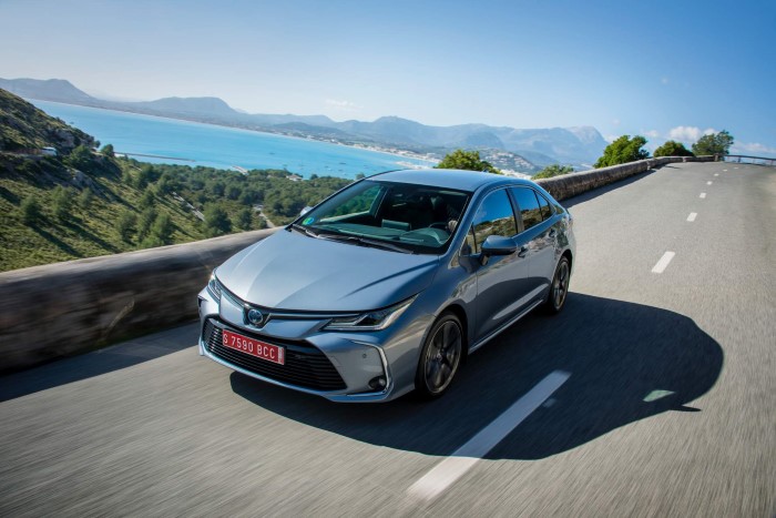2019 Toyota Corolla resim galerisi (25.02.2019)