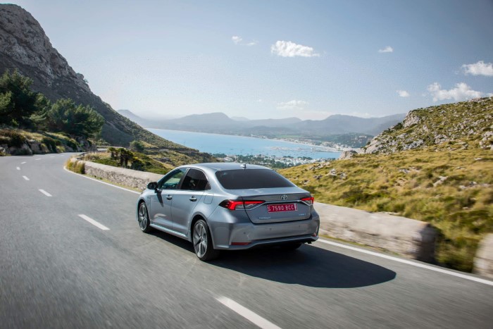 2019 Toyota Corolla resim galerisi (25.02.2019)