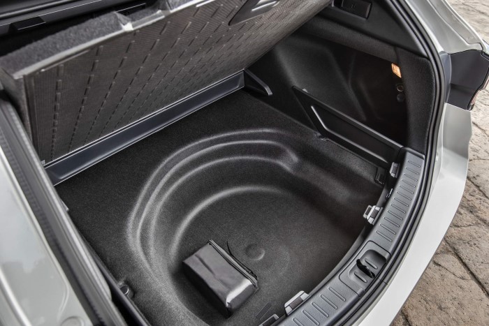 2019 Toyota Corolla resim galerisi (25.02.2019)