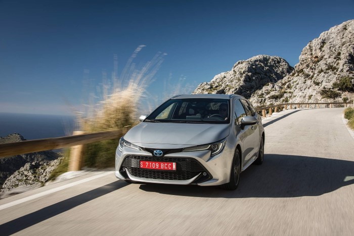 2019 Toyota Corolla resim galerisi (25.02.2019)