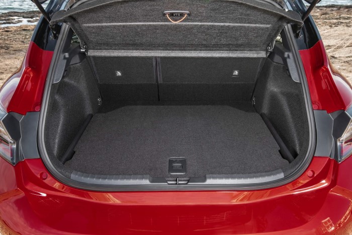 2019 Toyota Corolla resim galerisi (25.02.2019)