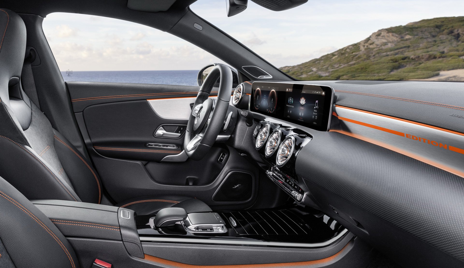 2019 Mercedes-Benz CLA resim galerisi (04.03.2019)