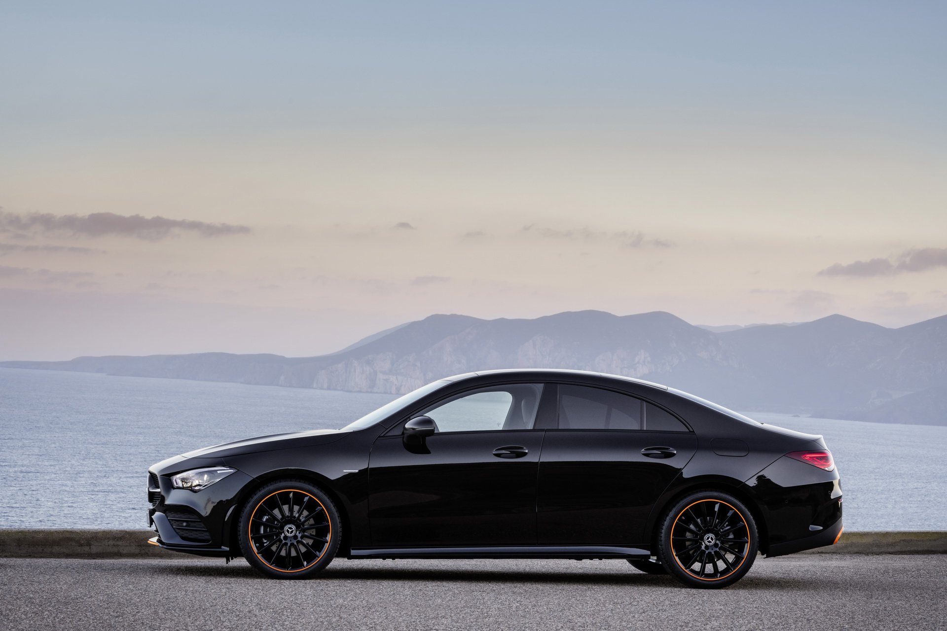 2019 Mercedes-Benz CLA resim galerisi (04.03.2019)