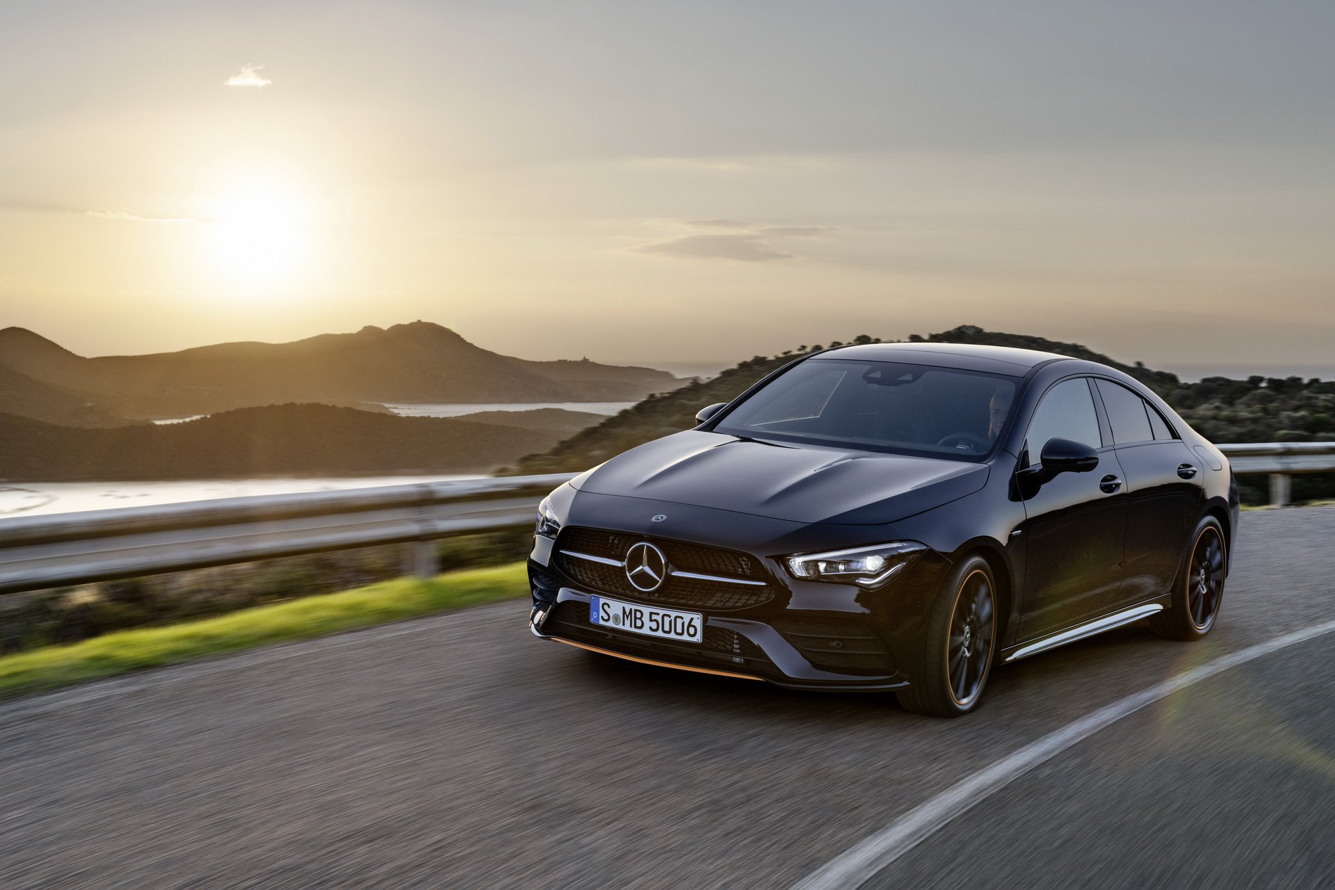 2019 Mercedes-Benz CLA resim galerisi (04.03.2019)