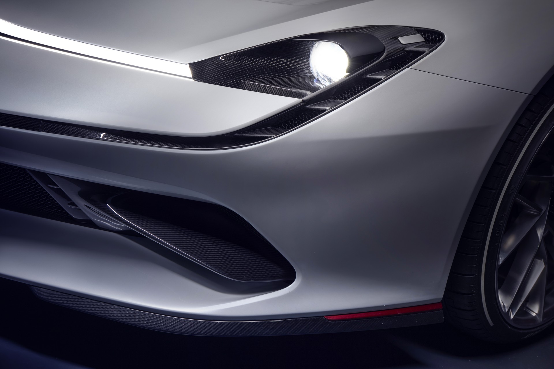 Pininfarina Battista resim galerisi (06.03.2019)