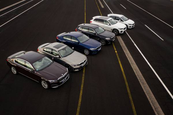 BMW'nin ikinci nesil hibrit modelleri - Cenevre resim galerisi (06.03.2019)