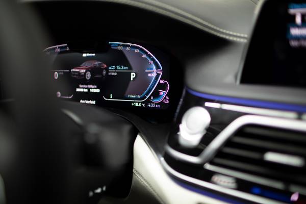 BMW'nin ikinci nesil hibrit modelleri - Cenevre resim galerisi (06.03.2019)