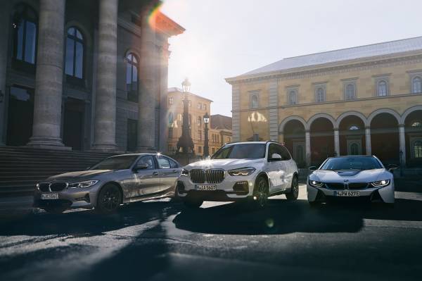 BMW'nin ikinci nesil hibrit modelleri - Cenevre resim galerisi (06.03.2019)