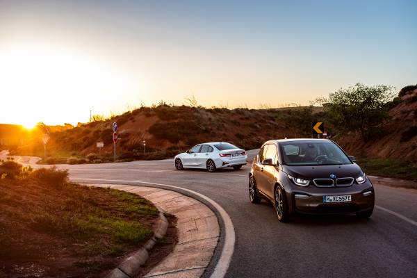 BMW'nin ikinci nesil hibrit modelleri - Cenevre resim galerisi (06.03.2019)
