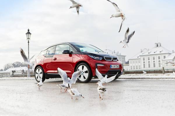 BMW'nin ikinci nesil hibrit modelleri - Cenevre resim galerisi (06.03.2019)