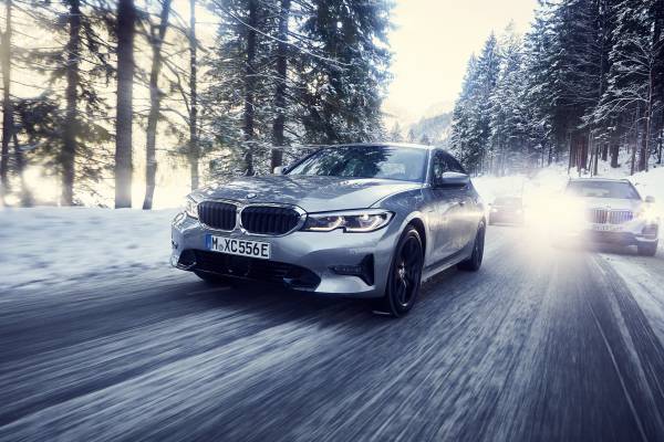 BMW'nin ikinci nesil hibrit modelleri - Cenevre resim galerisi (06.03.2019)