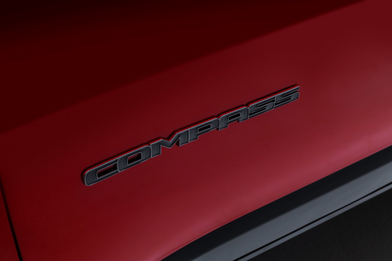 Yeni Jeep Renegade ve Compass Plug-in Hibrit Versiyonlar resim galerisi