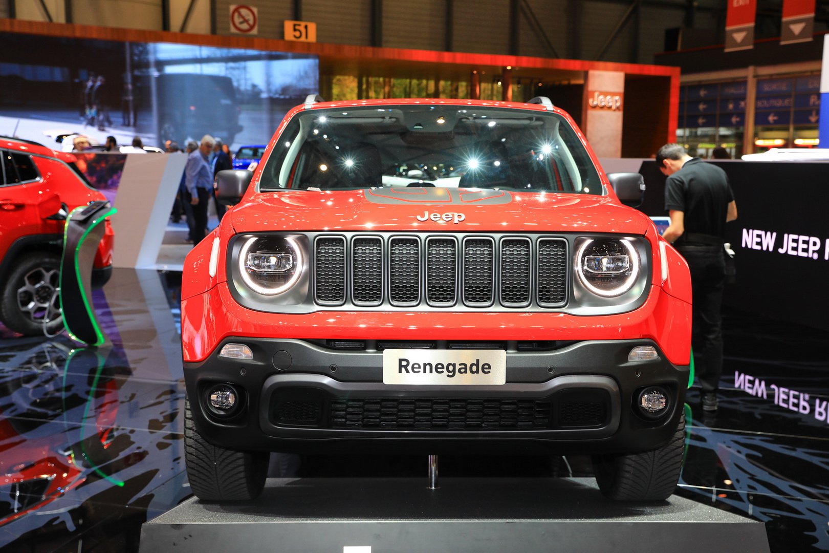 Yeni Jeep Renegade ve Compass Plug-in Hibrit Versiyonlar resim galerisi