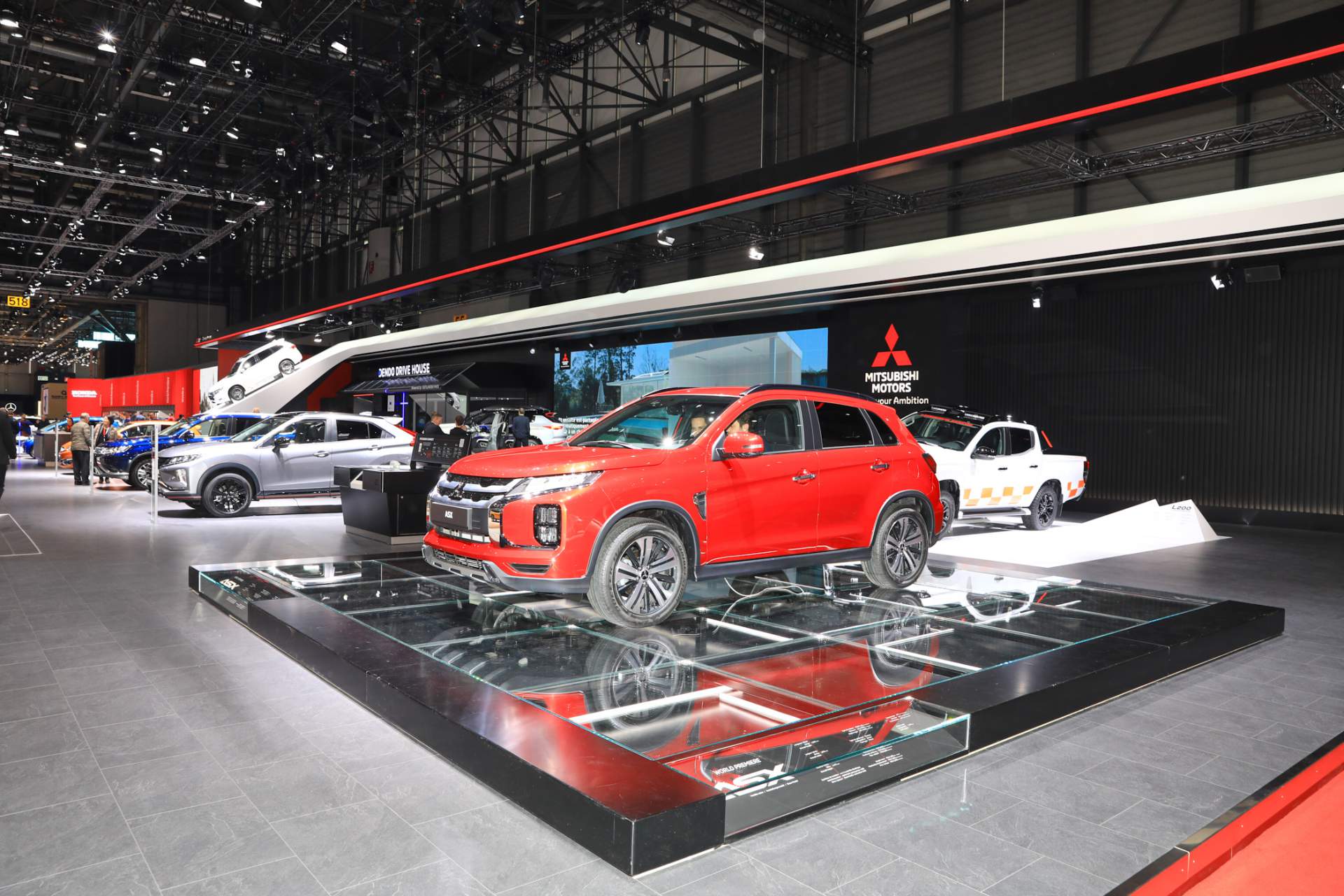 2020 Mitsubishi ASX resim galerisi (08.03.2019)