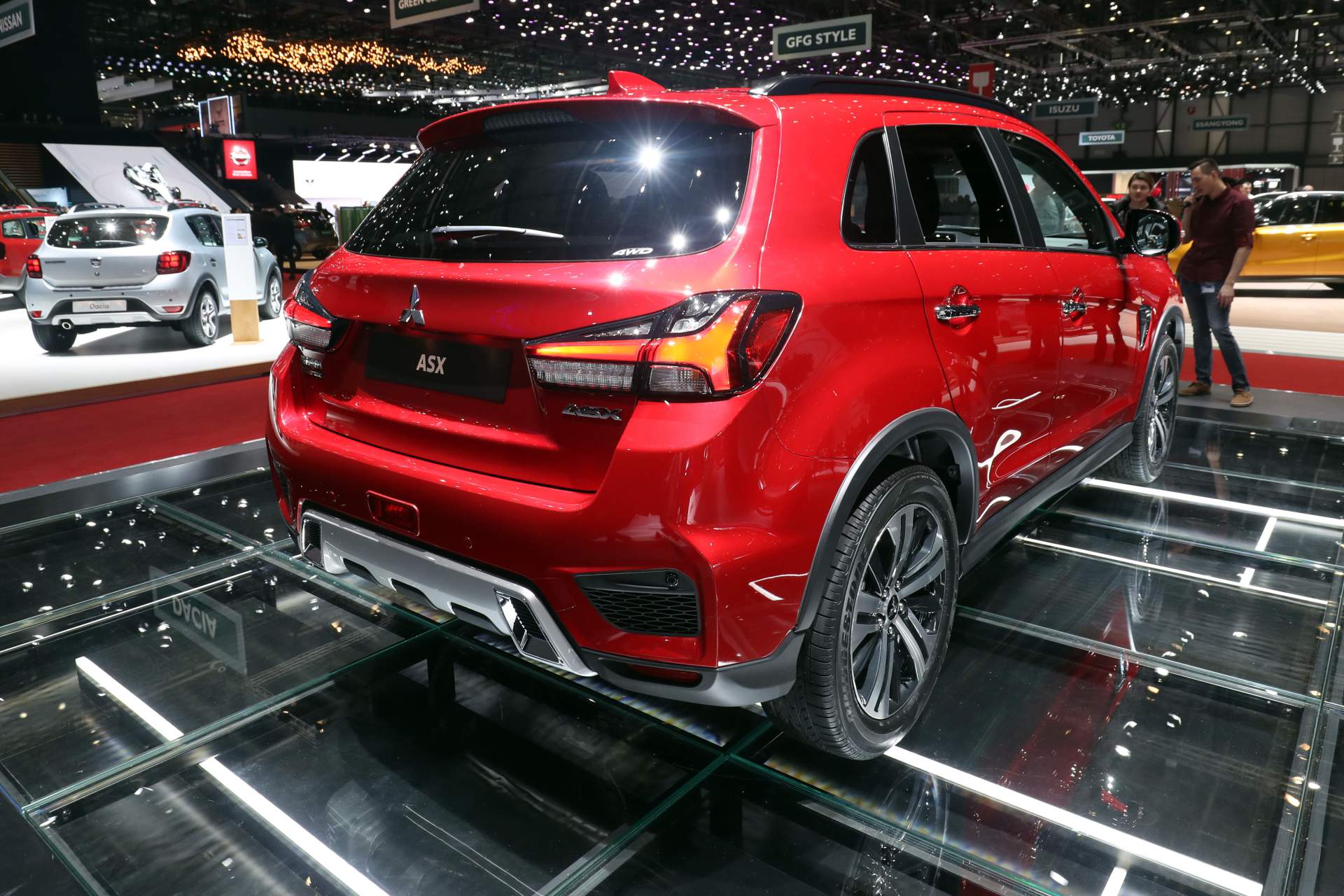 2020 Mitsubishi ASX resim galerisi (08.03.2019)
