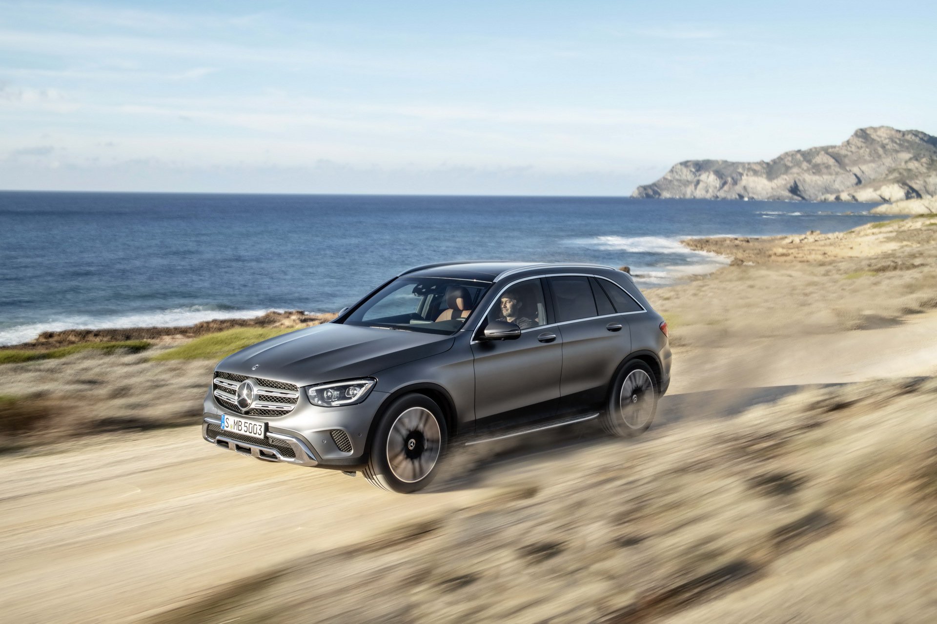 2020 Mercedes GLC resim galerisi (08.03.2019)