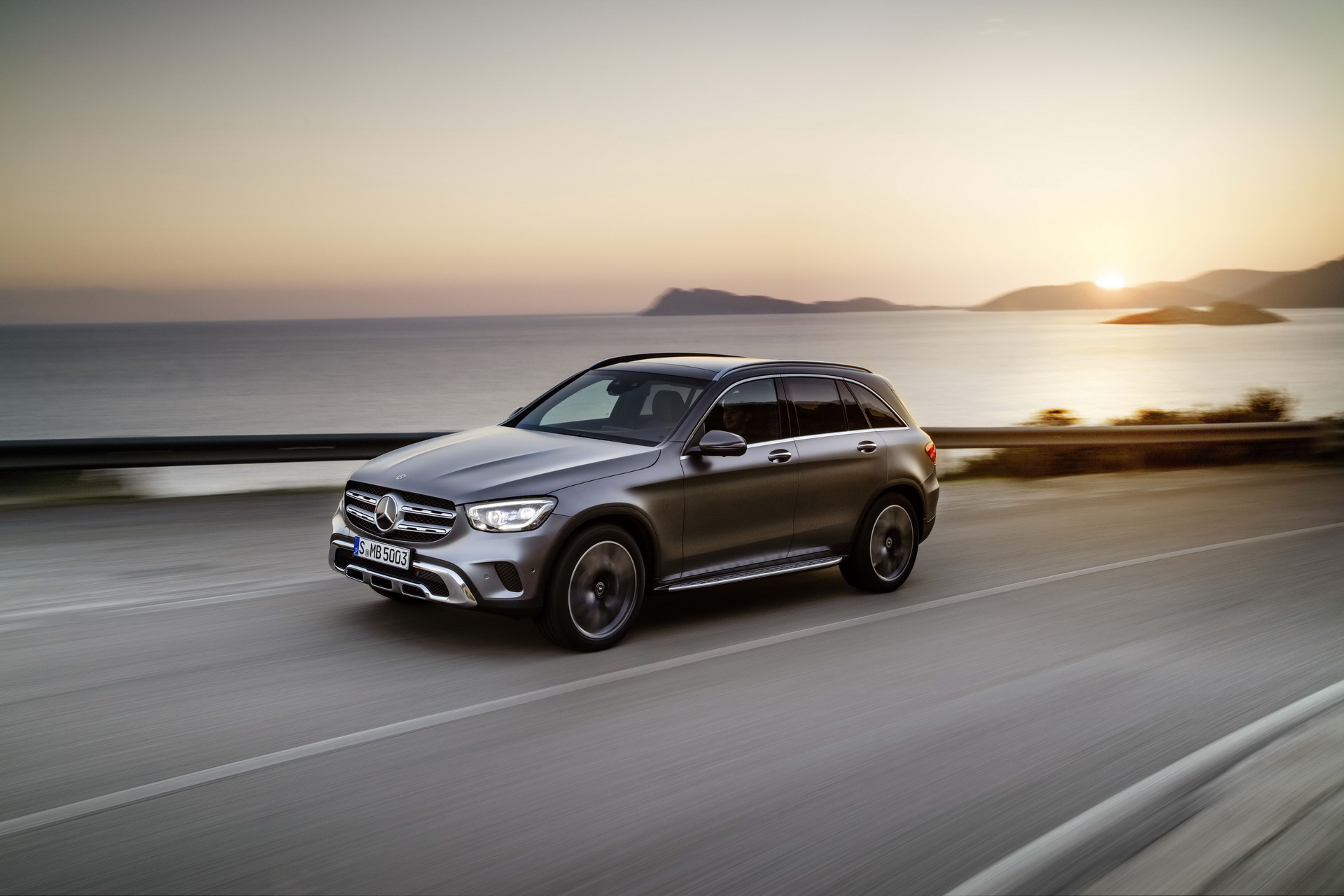 2020 Mercedes GLC resim galerisi (08.03.2019)