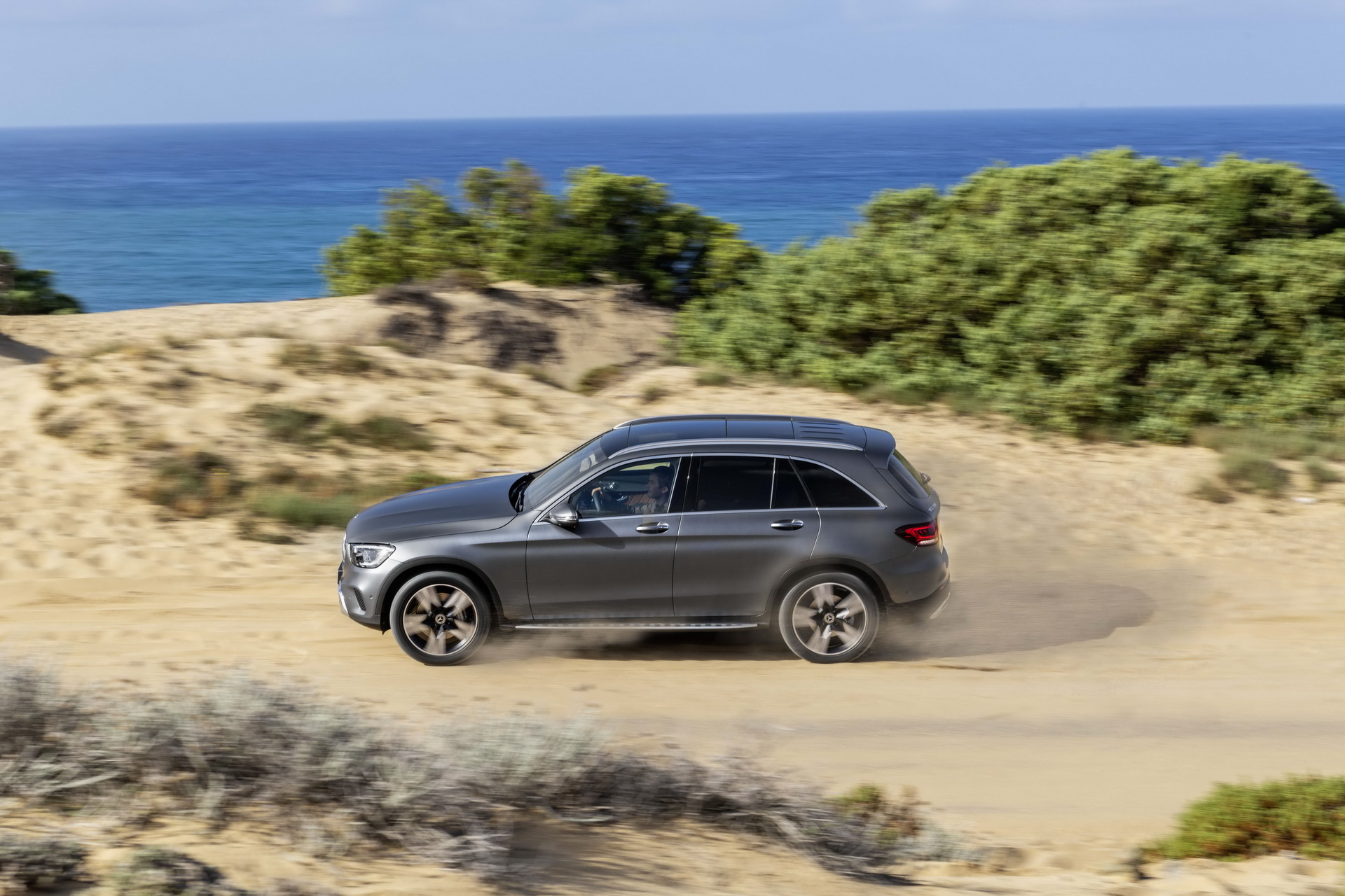 2020 Mercedes GLC resim galerisi (08.03.2019)