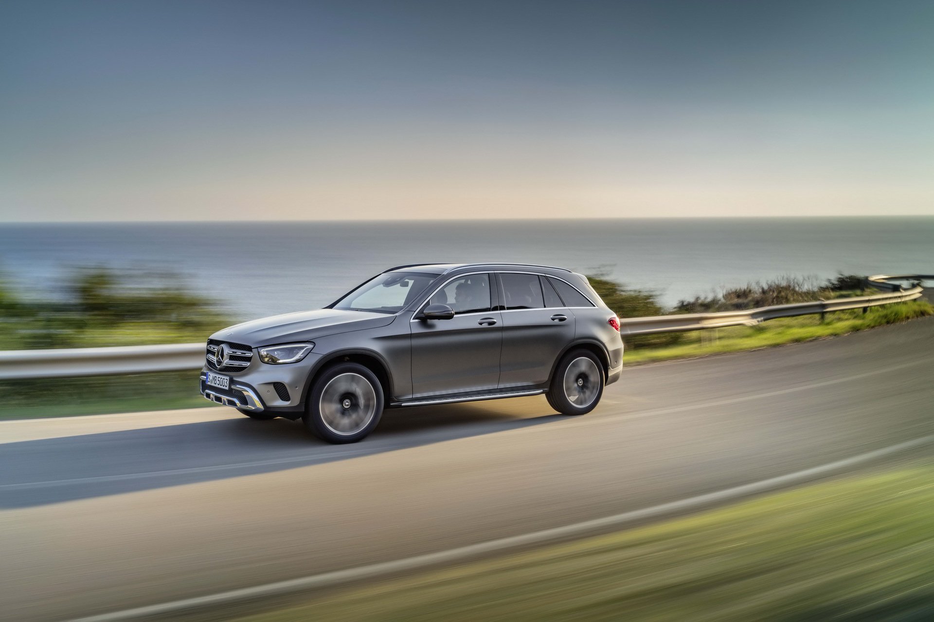 2020 Mercedes GLC resim galerisi (08.03.2019)