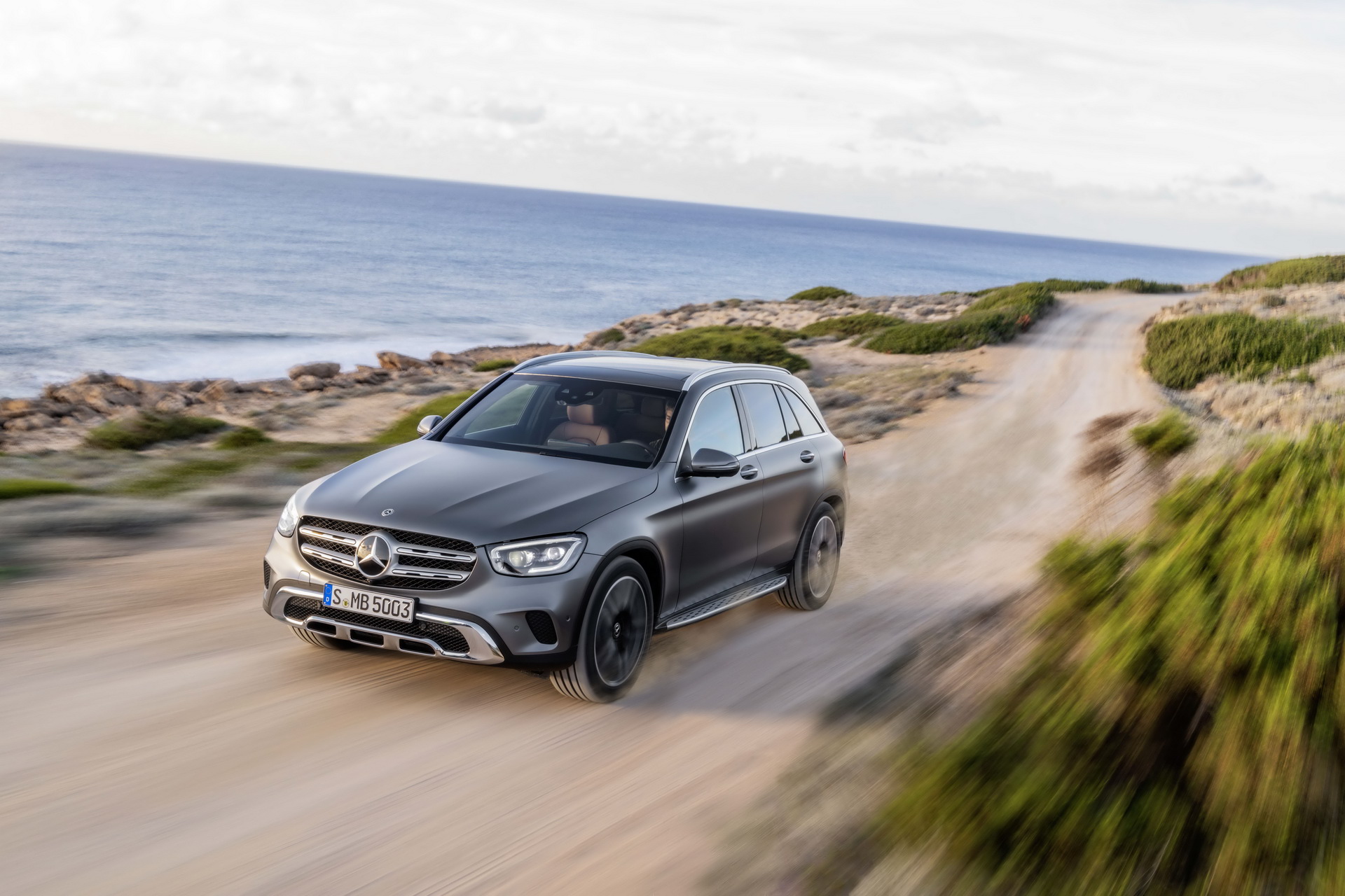 2020 Mercedes GLC resim galerisi (08.03.2019)