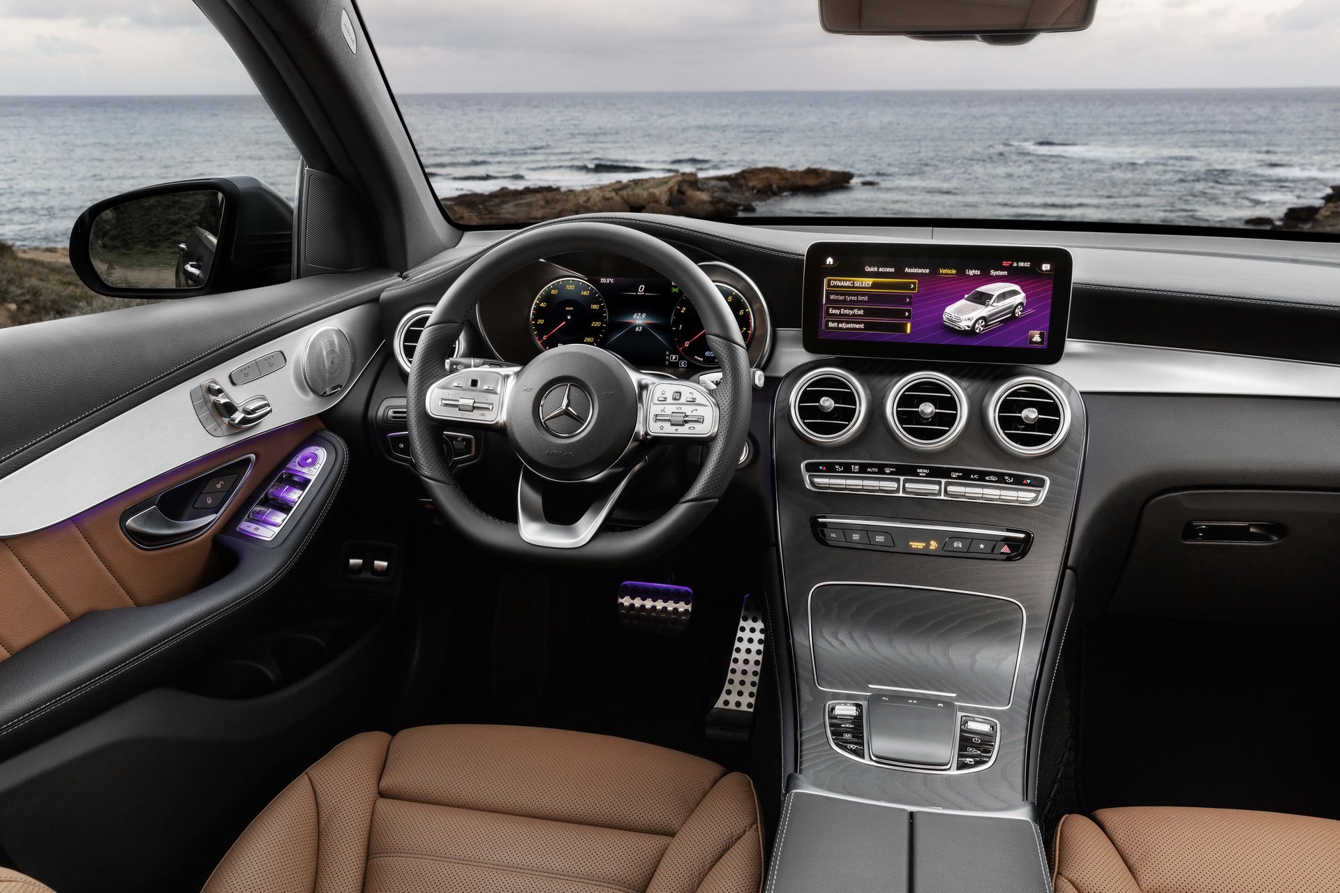 2020 Mercedes GLC resim galerisi (08.03.2019)
