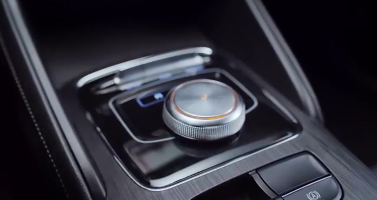 MG eZS kompakt SUV resim galerisi 