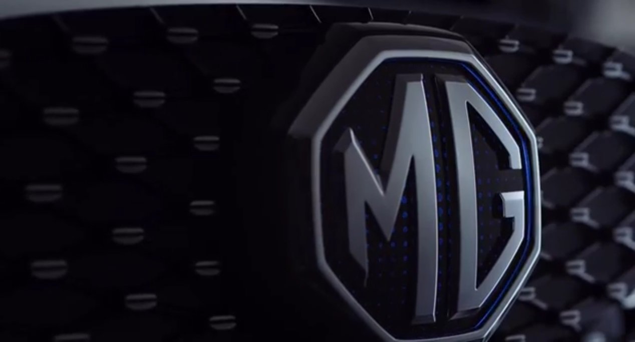 MG eZS kompakt SUV resim galerisi 