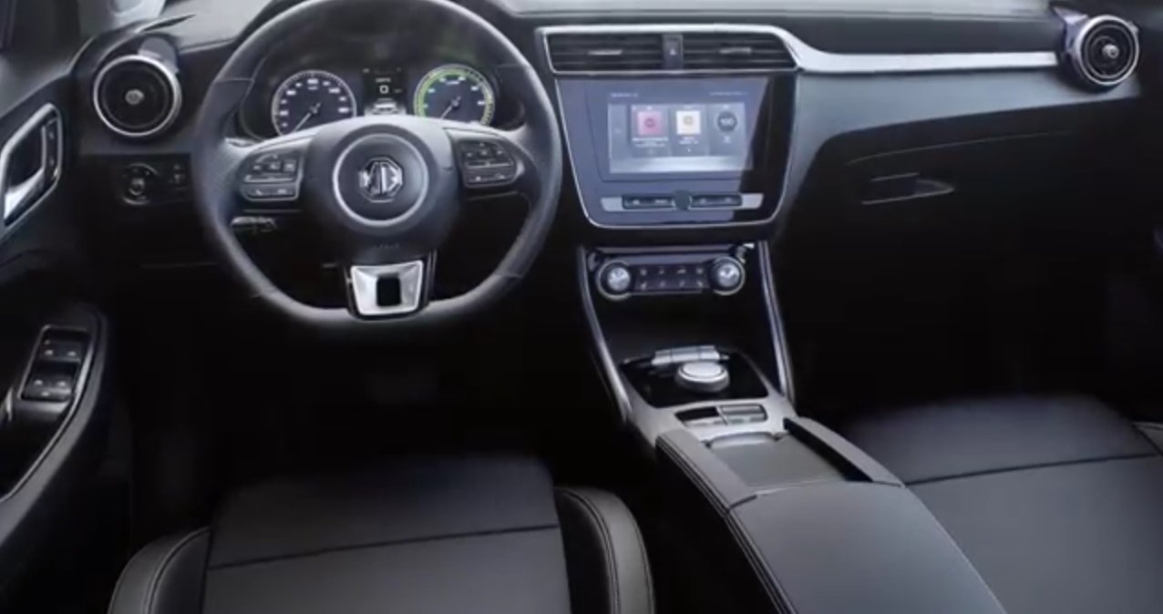 MG eZS kompakt SUV resim galerisi 