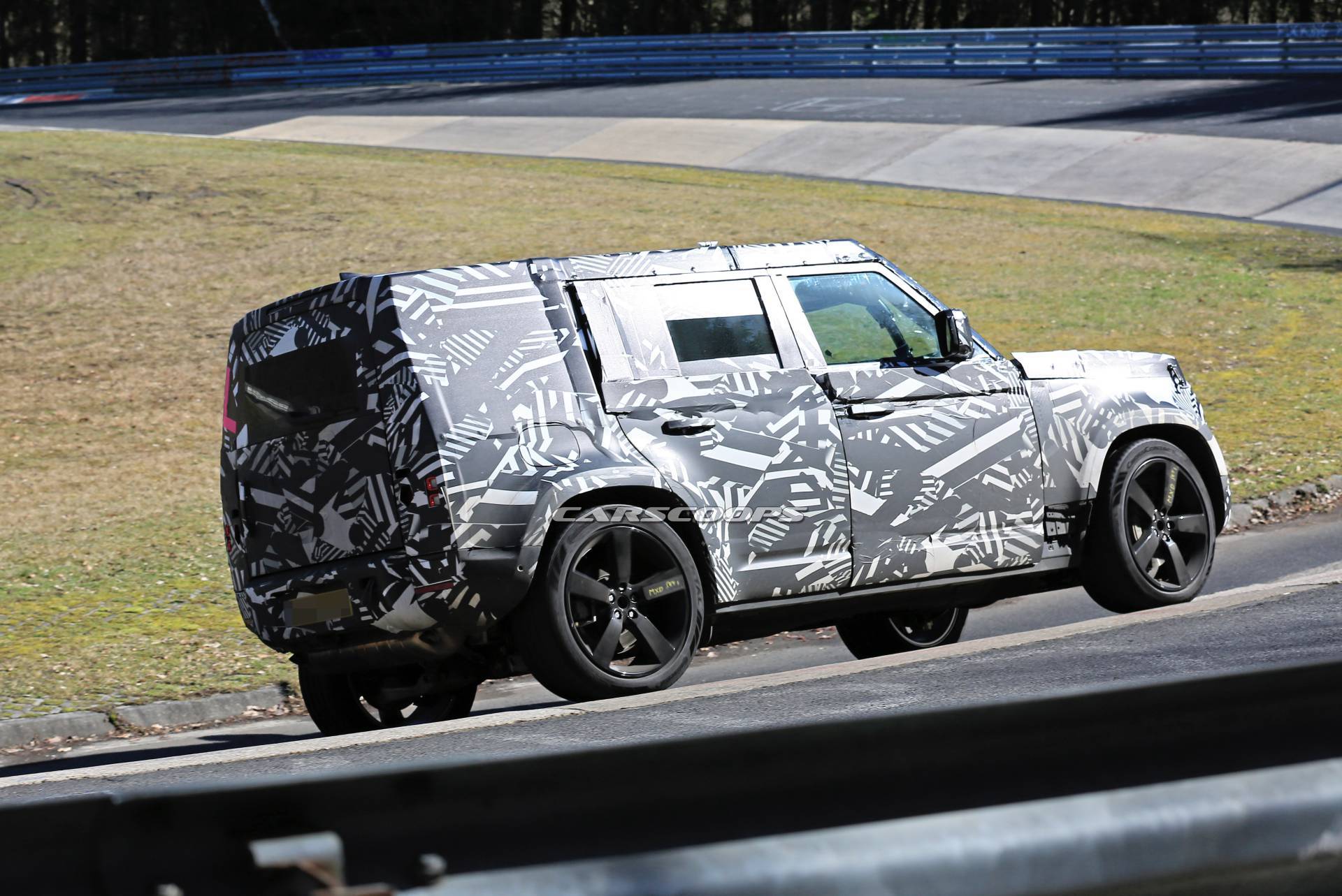 2020 Land Rover Defender resim galerisi (20.03.2019)